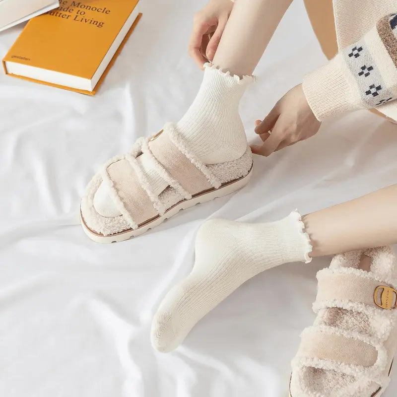 White Ribbed Ankle Socks with Ruffled Cuffs